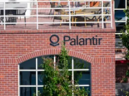 Palantir ETFs Dip As Company's Forecast Disappoints
